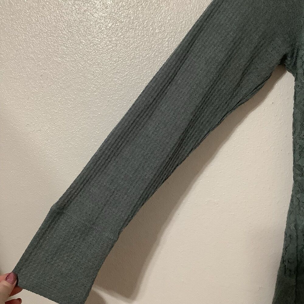 RXB Sage Green Fairycore Fairy‎ Grunge Lace Waffle Knit Slouchy Blouse Sz Medium - Picture 2 of 11